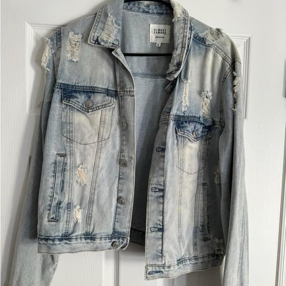 Jean Jacket - Picture 1 of 1